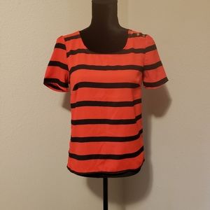 FINAL PRICE!! Forever 21 Red Top Sz S Like New!!